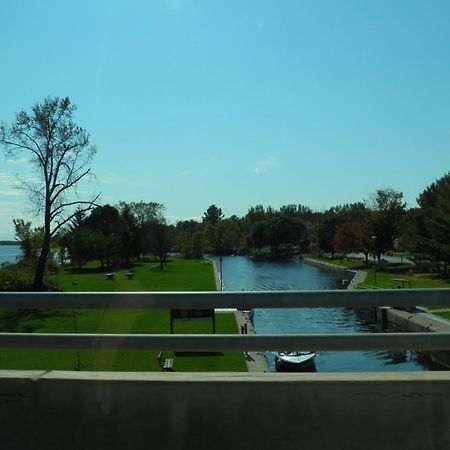 Westwind Inn On The Lake Buckhorn Εξωτερικό φωτογραφία